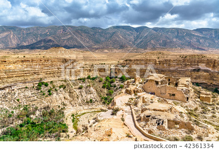 Ruins of a Berber house at Ghoufi Canyon in Algeria 42361334