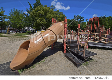 公園玩具 42362019