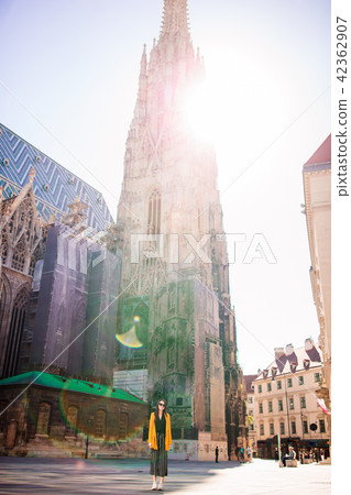 St. Stephen's Cathedral on Stephansplatz 42362907