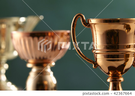 trophy trophy 42367664