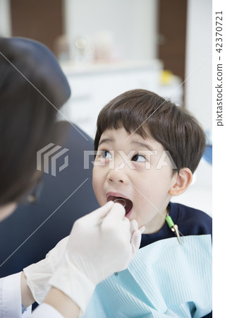 一個牙醫的孩子 一個牙醫的孩子 42370721