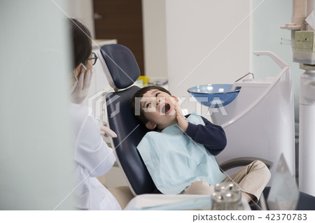 一個牙醫的孩子 一個牙醫的孩子 42370783