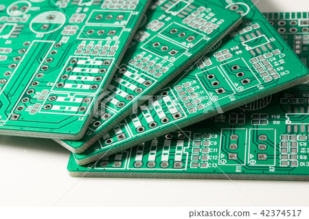 亞洲中國台灣電路板PCB元件零件焊接洗電路板螺絲製程半導體線路 亞洲中國台灣電路板PCB元件零件焊接洗電路板螺絲製程半導體線路 42374517