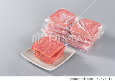 火腿 豬肉 Smoked ham isolated 生ハム 42375819