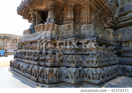 Decorative friezes, Chennakeshava temple. Belur 42378371
