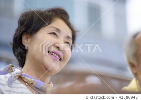 Senior Travel Senior Travel 42380948