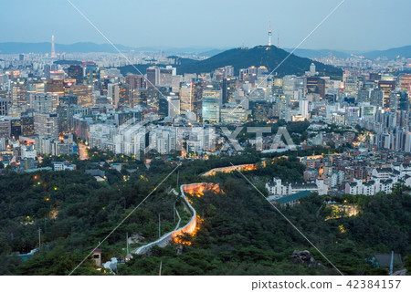 漢城夜視圖從山的 漢城夜視圖從山的 42384157