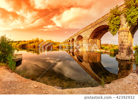 Overview at sunset of the Ancient Bridge Overview at sunset of the Ancient Bridge 42392932