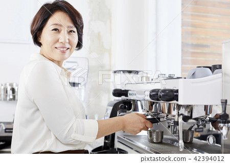 咖啡廳，咖啡師，韓國菜 42394012