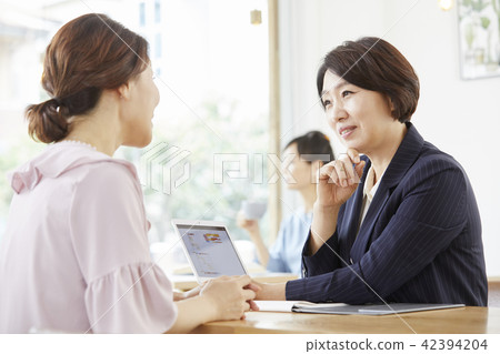 Business woman, Counseling, Korean 42394204
