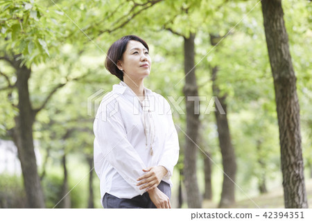 Life, Park, Middle-aged, Korean 42394351