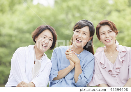 生活，公園，朋友，中年，韓國人 42394408