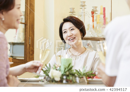 Life, Party, Friends, Middle-aged, Korean Life, Party, Friends, Middle-aged, Korean 42394517