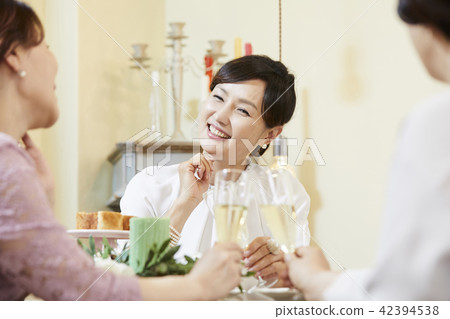 Life, Party, Friends, Middle-aged, Korean Life, Party, Friends, Middle-aged, Korean 42394538