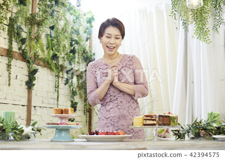 Life, Party, Mature, Korean 42394575