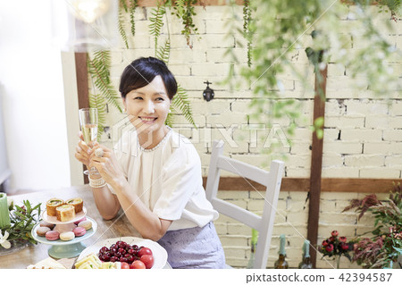 Life, Party, Mature, Korean 42394587