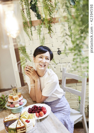 Life, Party, Mature, Korean 42394598