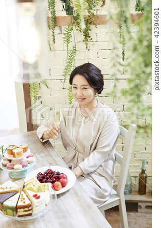 Life, Party, Mature, Korean 42394601