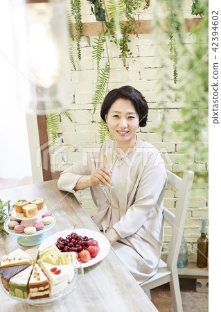 Life, Party, Mature, Korean 42394602