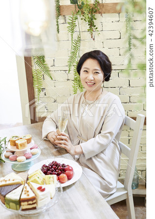 Life, Party, Mature, Korean 42394607