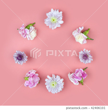 Flower flat lay 42406101