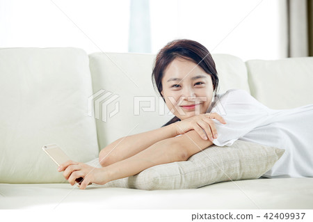 Single life, holiday, leisurely everyday 42409937