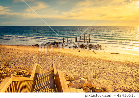 Pathway to Port Willunga beach Pathway to Port Willunga beach 42410513