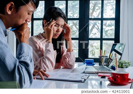 Serious Mature business man and Stressed  42411001