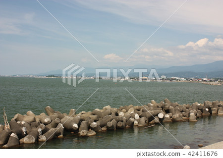 Toyama prefecture Toyama city Mizuhashi coast waves erasure block July Toyama prefecture Toyama city Mizuhashi coast waves erasure block July 42411676