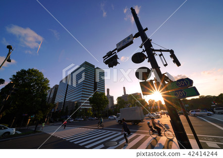 Tokyo cityscape landscape in Japan Civic center etc. desired from the intersection of Citizen Bridge 42414244