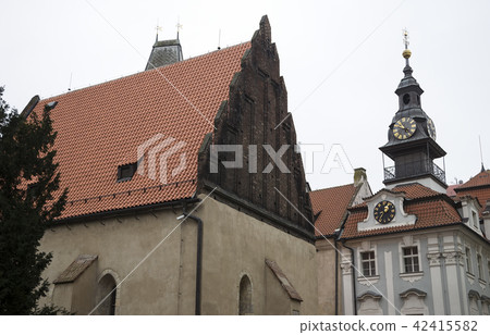 synagogue in Jewish Quarter of Prague synagogue in Jewish Quarter of Prague 42415582