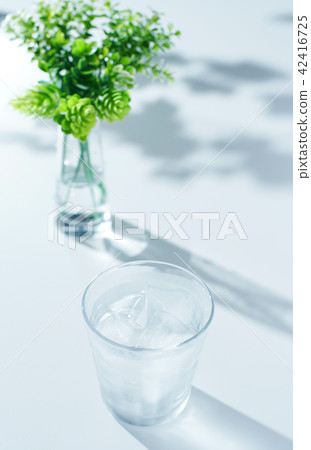 Ice water Ice water 42416725