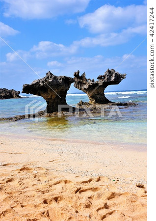 沖繩,琉球,海邊,古宇利島,心形岩 42417244