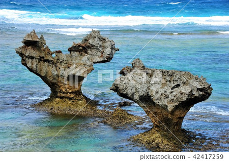 沖繩,琉球,海邊,古宇利島,心形岩 42417259