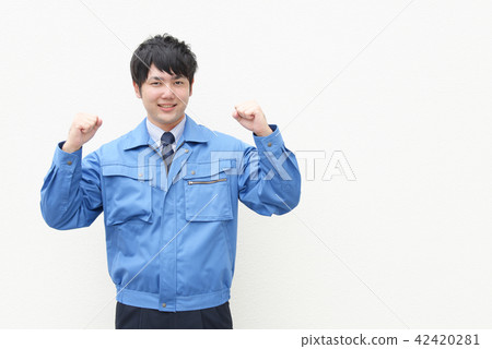 勇士的工作者構成 42420281