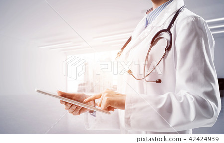 Modern medical industry presented by means of female doctor 42424939