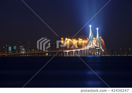 Incheon, Songdo, Incheon Bridge 42430247