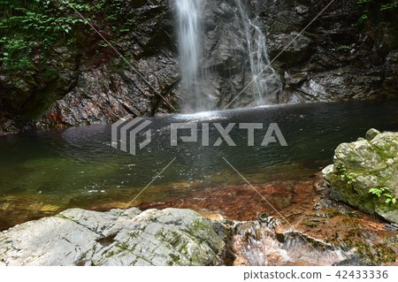 Kanazawa Falls 42433336