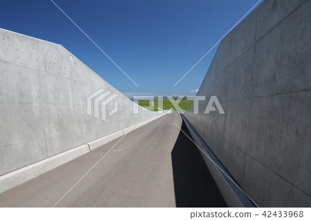 薩羅馬湖第二湖口橋 42433968