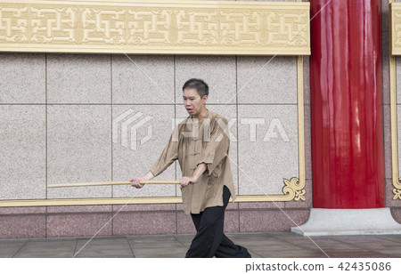 中國武術太極棍 42435086