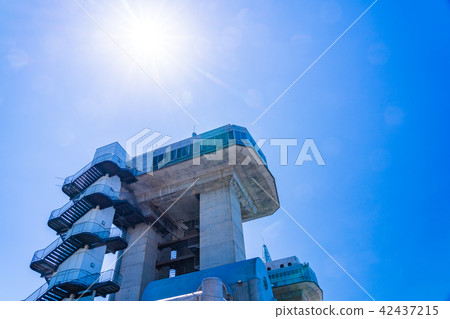 (Numazu city, Shizuoka prefecture) Large sized water gate "Gyuu" 42437215