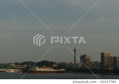 Minato Mirai Sunset around 2 hours 42437764