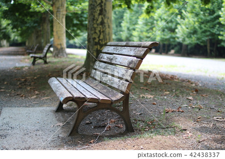 Bench Bench 42438337