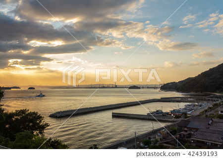 從倉敷Shimotsui看的瀨戶內海的日落 42439193