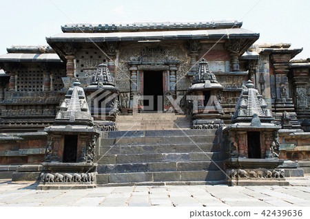 Main entrance, East, Chennakesava temple, Belur Main entrance, East, Chennakesava temple, Belur 42439636