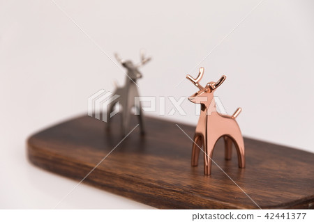 Gold Silver Deer Couple Statue 42441377