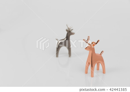 Gold Silver Deer Couple Statue 42441385