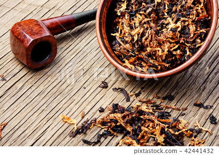 Smoking pipe and tobacco Smoking pipe and tobacco 42441432