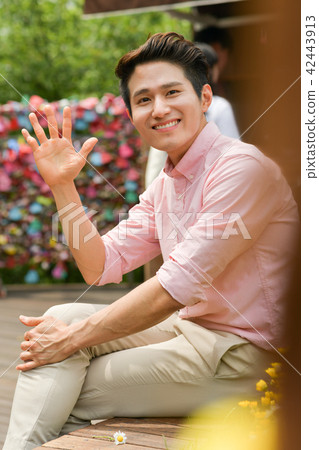 Boyfriend, dating, thumbnames 42443913