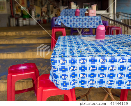 table outdoor 42444129